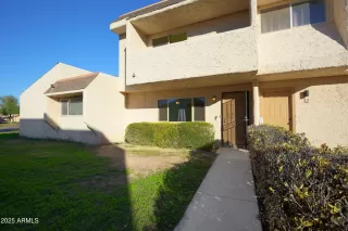 Photo #2: 6958204 Listing