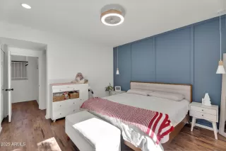 Photo #5: 6958282 Listing