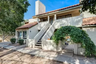 Photo #5: 6958346 Listing 