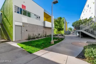 Primary Photo for MLS#: 6958427