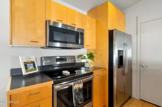 Photo #4: 6958427 Listing 