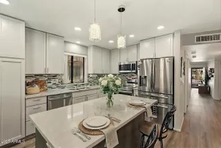 Primary Photo for MLS#: 6958512