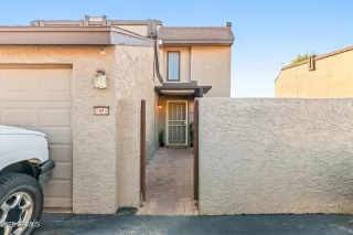 Photo #1: 6958597 Listing