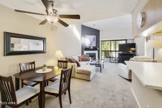 Photo #2: 6958847 Listing 