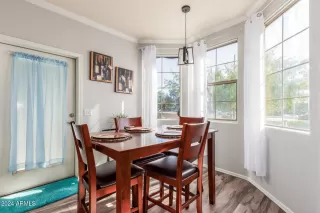 Photo #3: 6958959 Listing