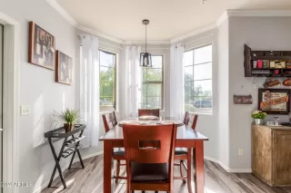 Photo #4: 6958959 Listing