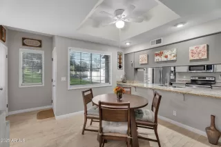 Photo #5: 6959077 Listing