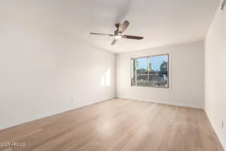 Photo #2: 6959151 Listing