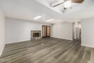 Photo #6: 6959898 Listing 