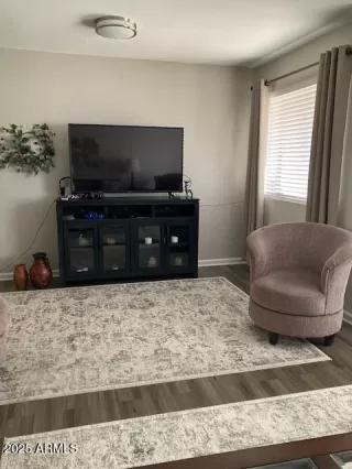 Photo #1: 6959973 Listing 