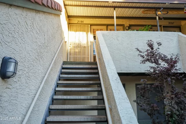 MLS: 6960266 Condo For Sale