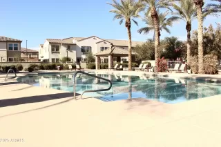 Photo #4: 6960578 Listing 