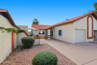 Photo #1: 6960763 Listing