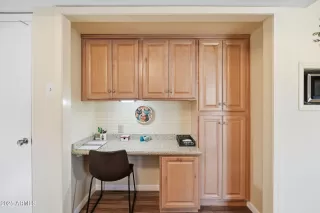 Photo #4: 6960763 Listing