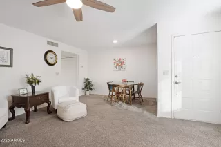 Photo #3: 6960840 Listing 