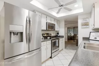 Photo #6: 6960840 Listing 