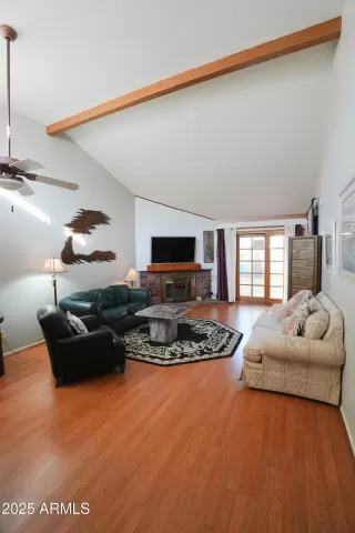 Photo #3: 6960956 Listing 