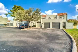 Primary Photo for MLS#: 6961759