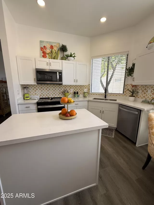 MLS: 6961904 Condo For Sale