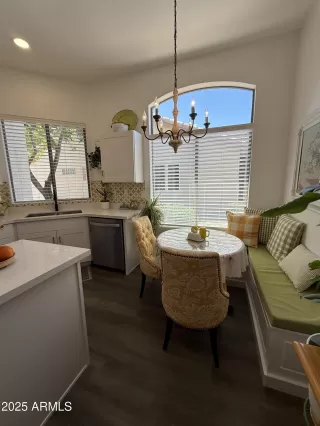 Photo #4: 6961904 Listing 