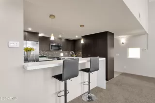 Photo #6: 6962025 Listing