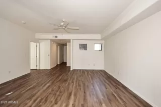 Photo #5: 6962569 Listing 