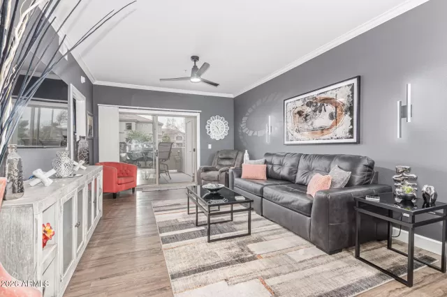 MLS: 6962744 Condo For Sale