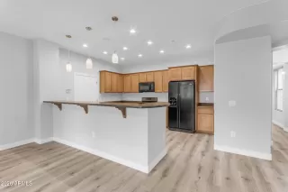 Photo #4: 6962834 Listing