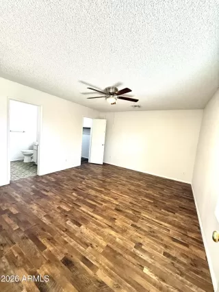 Photo #6: 6962960 Listing 