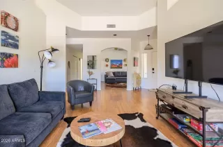 Photo #3: 6963056 Listing 