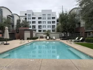 Photo #4: 6963165 Listing 