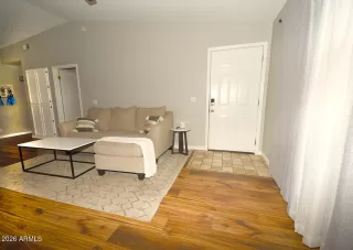 Photo #3: 6963186 Listing 