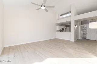 Photo #2: 6963241 Listing 