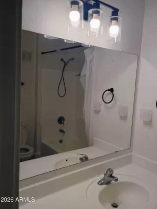 Photo #4: 6963378 Listing 