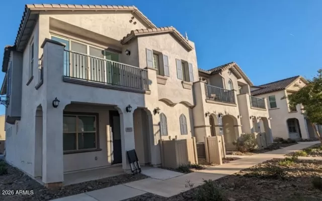 MLS: 6963425 Condo For Sale