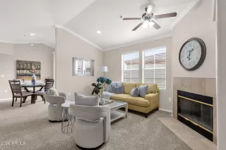 Photo #2: 6963469 Listing 