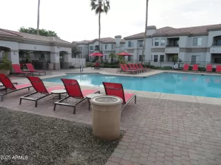 Photo #6: 6963593 Listing