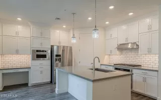 Photo #1: 6964027 Listing 