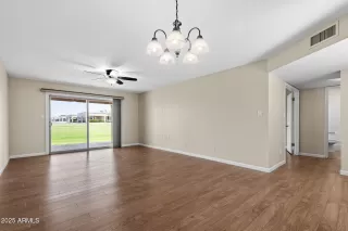 Photo #2: 6964232 Listing 