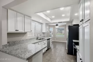 Photo #4: 6964232 Listing 