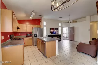 Photo #3: 6964456 Listing 