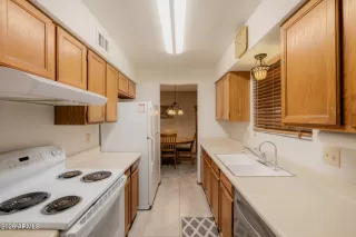 Photo #4: 6964642 Listing 