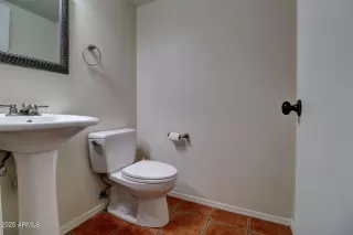 Photo #6: 6965020 Listing 