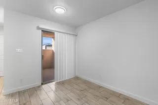 Photo #6: 6965054 Listing