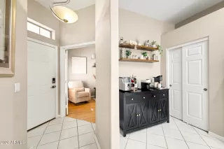 Photo #5: 6965057 Listing 