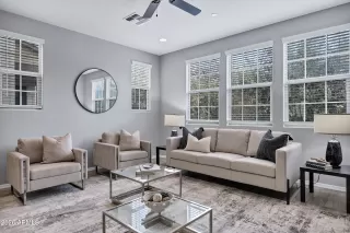 Photo #5: 6965148 Listing