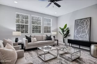 Photo #6: 6965148 Listing