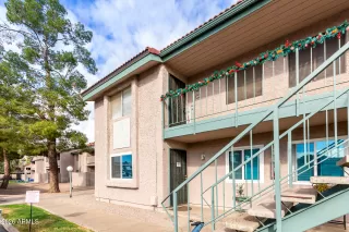 Photo #2: 6965305 Listing 