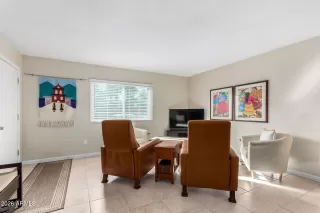 Photo #4: 6965305 Listing 