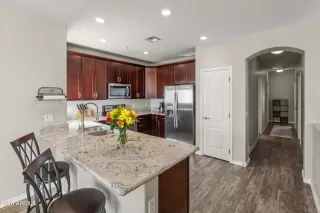 Photo #6: 6965436 Listing 